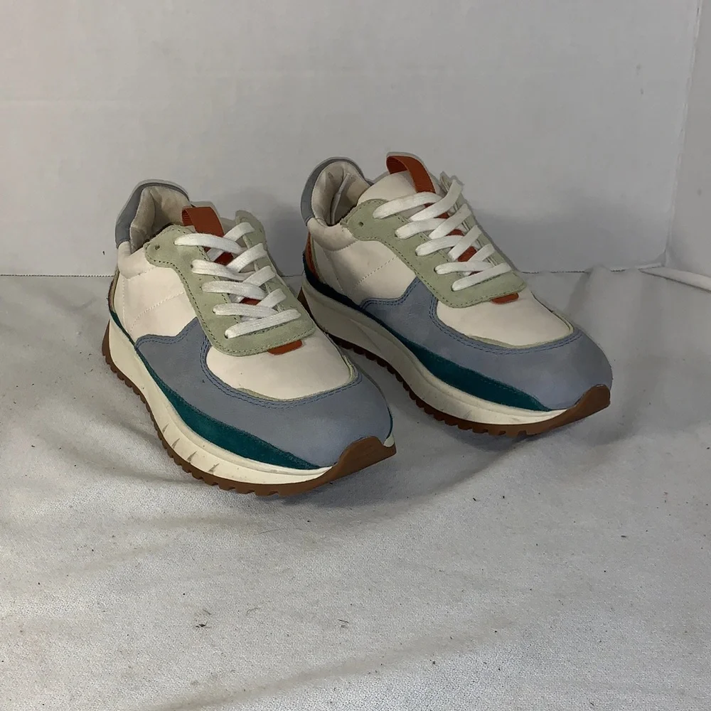 Madewell Low-Top Sneakers in White & Light Pink